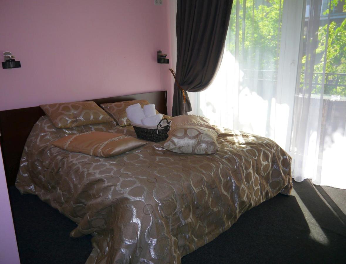 Kizhi Art Hotel Kharkov Luaran gambar