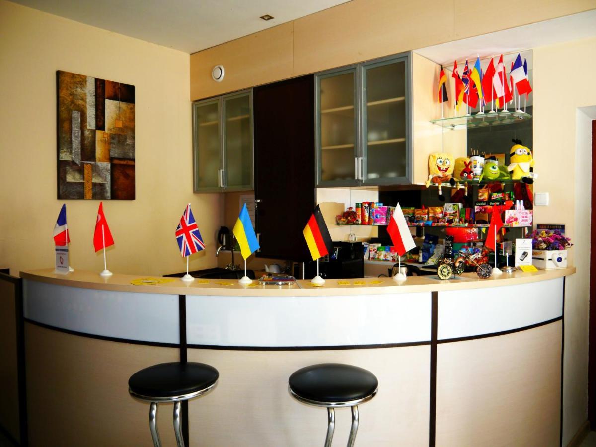 Kizhi Art Hotel Kharkov Luaran gambar