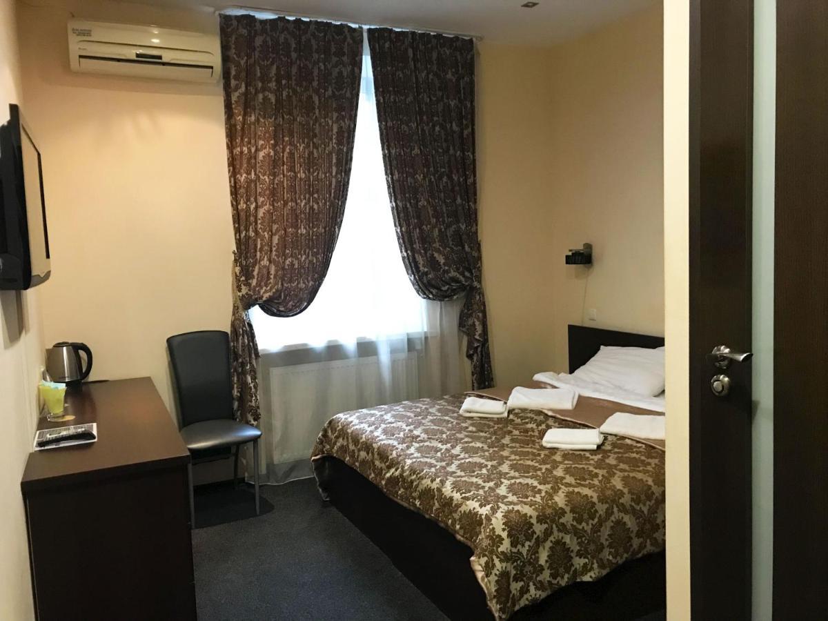 Kizhi Art Hotel Kharkov Luaran gambar
