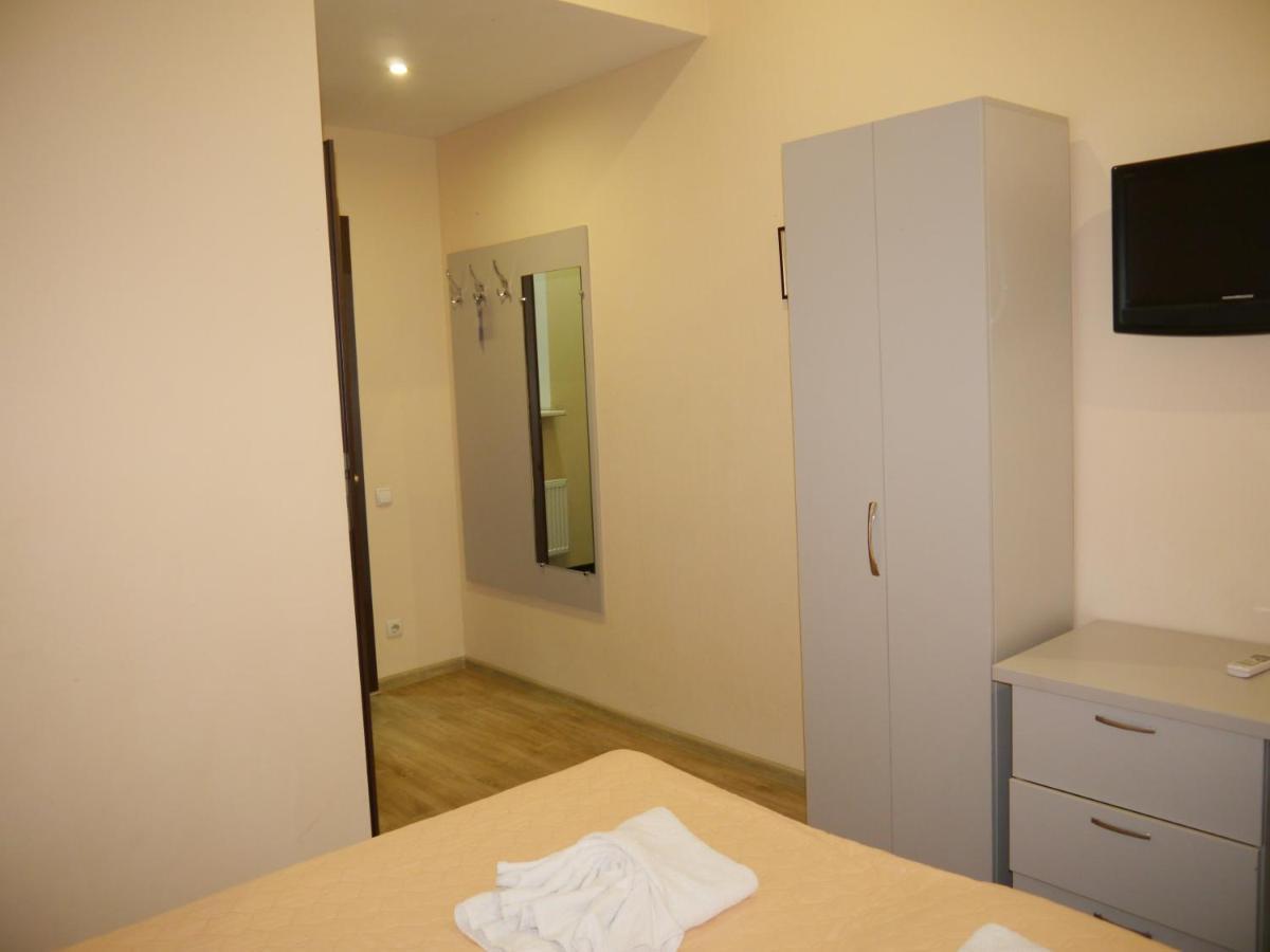 Kizhi Art Hotel Kharkov Luaran gambar
