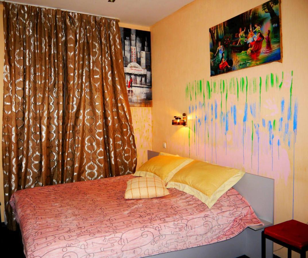 Kizhi Art Hotel Kharkov Luaran gambar