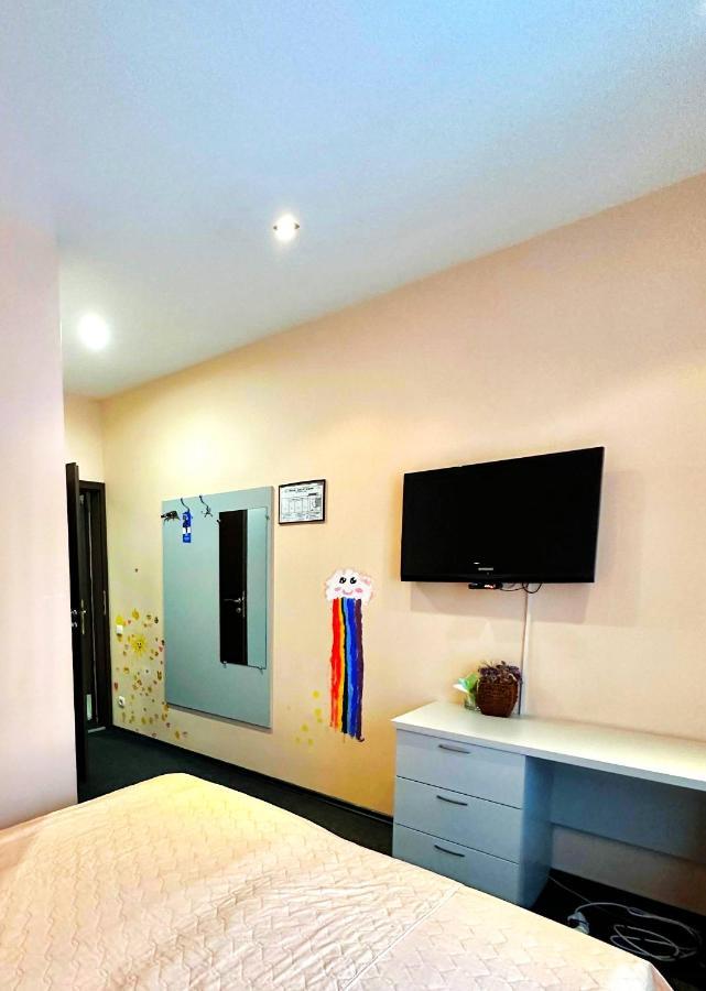 Kizhi Art Hotel Kharkov Luaran gambar