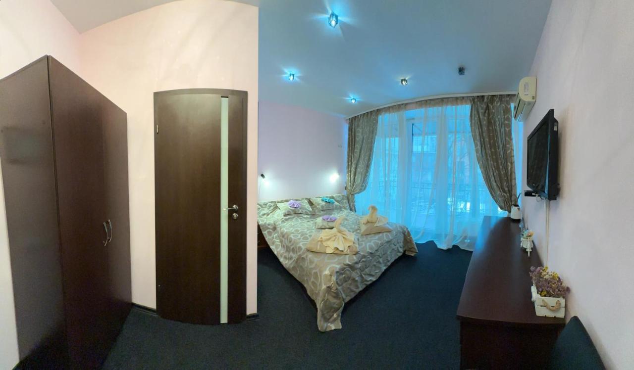 Kizhi Art Hotel Kharkov Luaran gambar