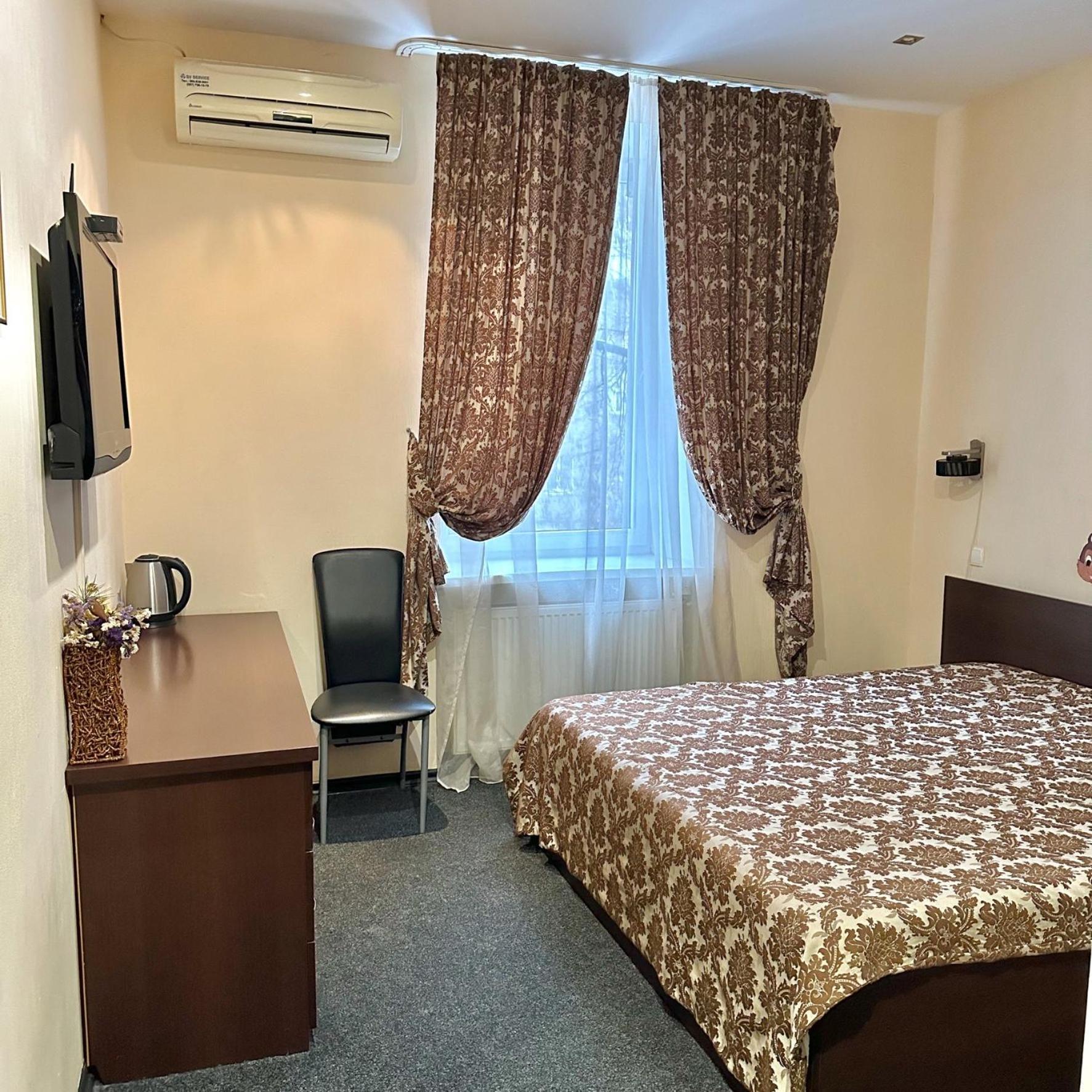 Kizhi Art Hotel Kharkov Luaran gambar
