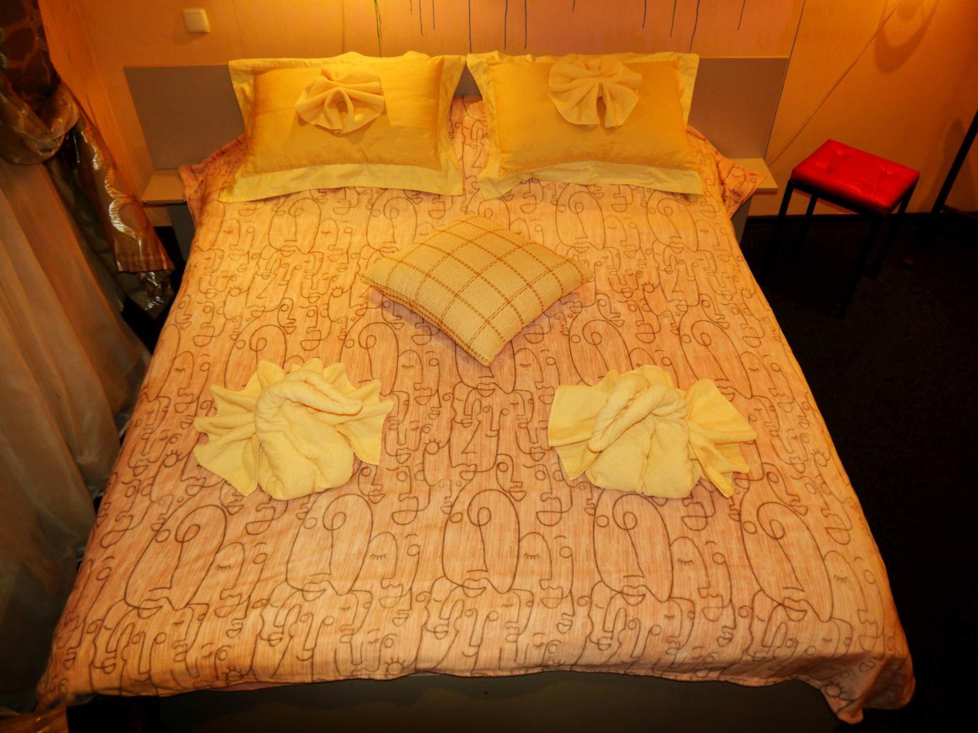 Kizhi Art Hotel Kharkov Luaran gambar