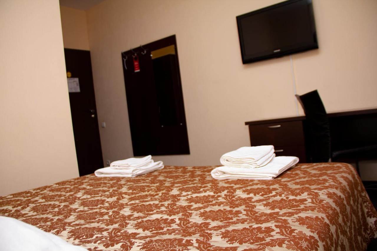 Kizhi Art Hotel Kharkov Luaran gambar