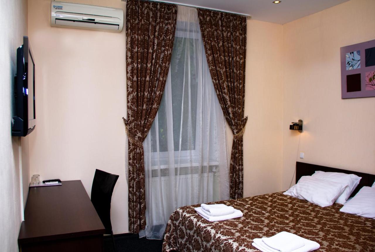 Kizhi Art Hotel Kharkov Luaran gambar