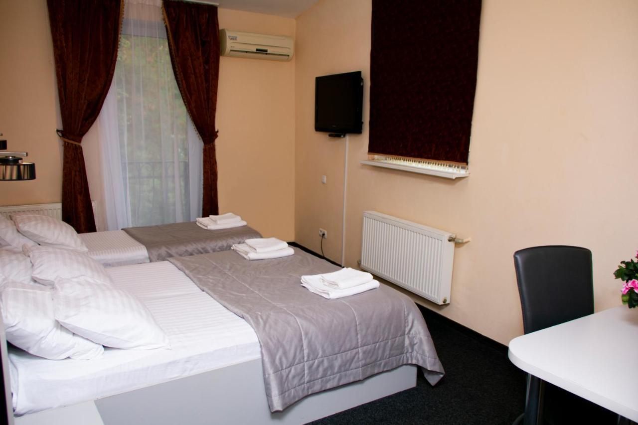 Kizhi Art Hotel Kharkov Luaran gambar