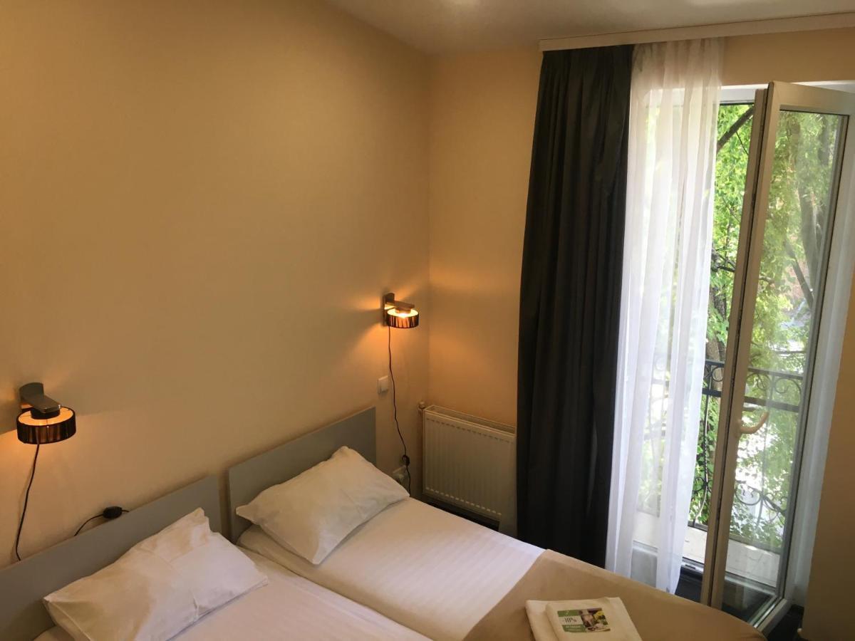 Kizhi Art Hotel Kharkov Luaran gambar